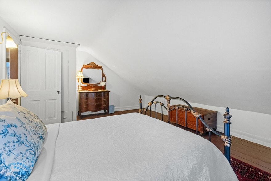 More Photos Of 23-25 Race St, Jim Thorpe Hospitality For Sale