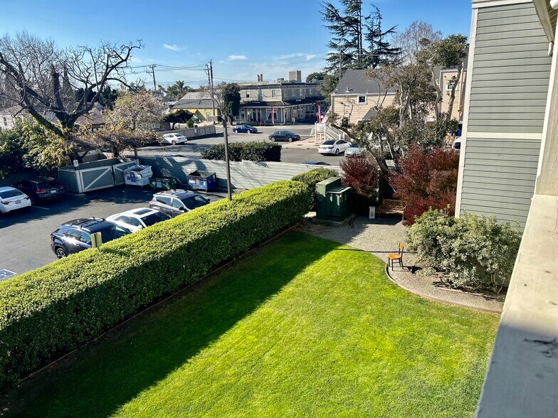 More Photos Of 3902-3920 Smith St, Union City Unknown For Lease