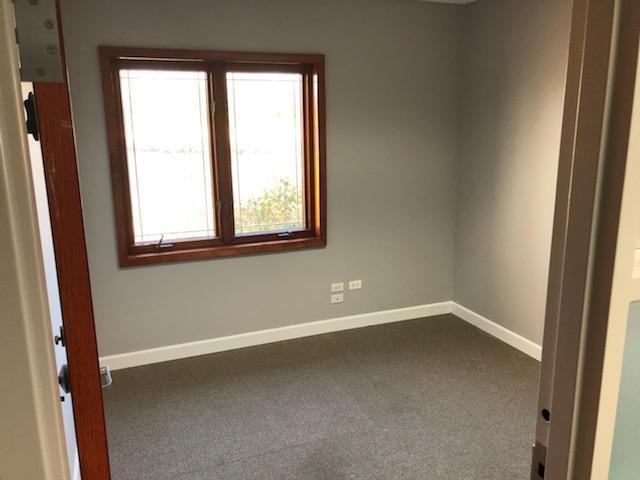 More Photos Of 245-285 Stonegate Rd, Algonquin Medical For Sale