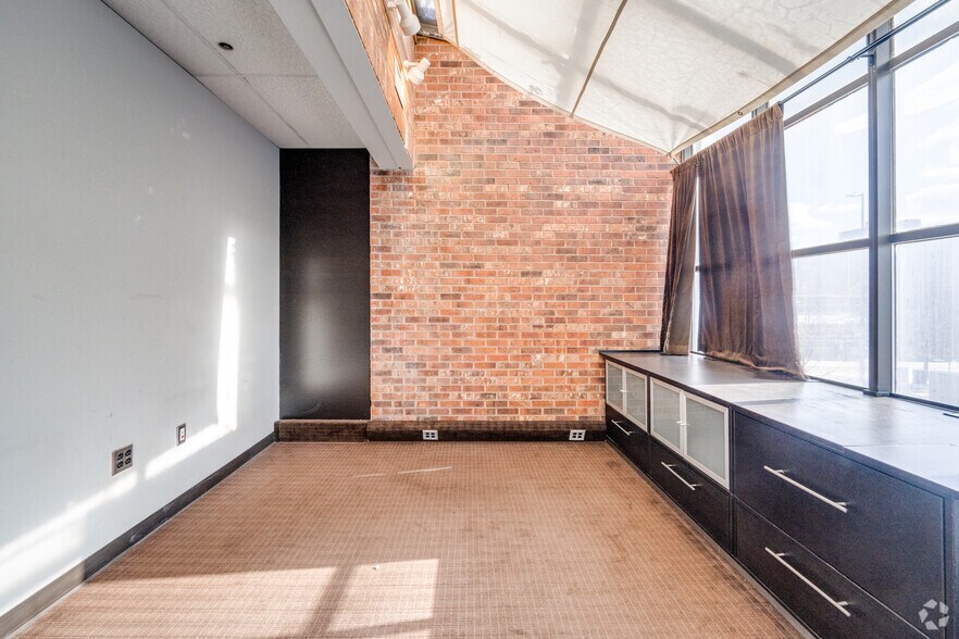 More Photos Of 201 Steele St, Denver Office For Lease