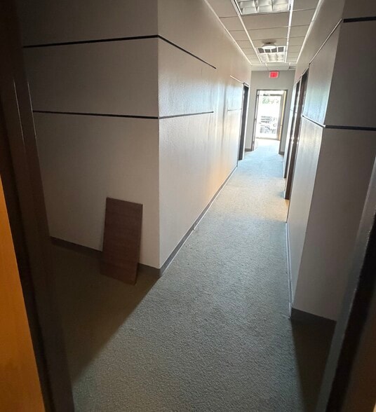 More Photos Of 1745 Swan Lake Rd, Bossier City Freestanding For Lease