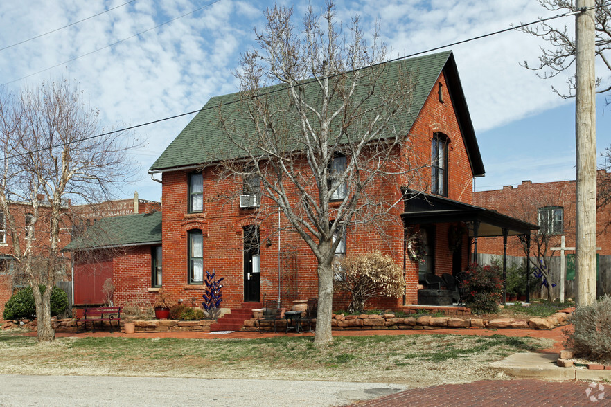 Primary Photo Of 223 S 1st St, Guthrie Hospitality For Sale