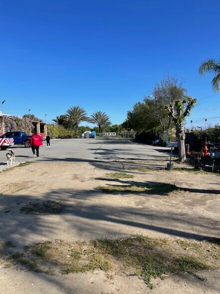 More Photos Of 1833 Glenwood St, Delano Specialty For Sale