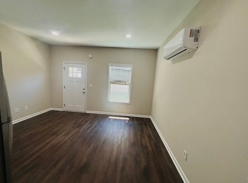 More Photos Of 122 Lisa Ct, Dothan Apartments For Sale
