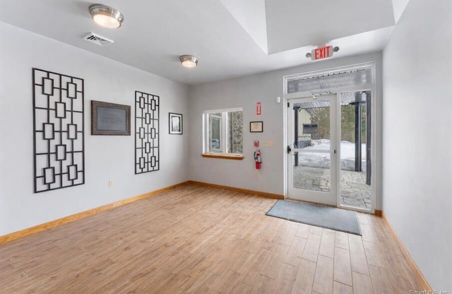 More Photos Of 51 Ridge Rd, Putnam Industrial For Lease