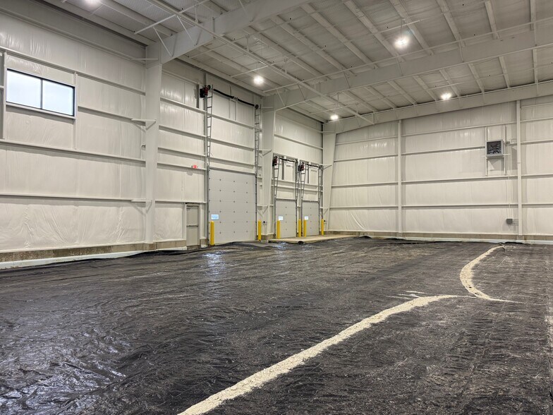 More Photos Of 1820 Baker Drive, Ossian Distribution For Lease