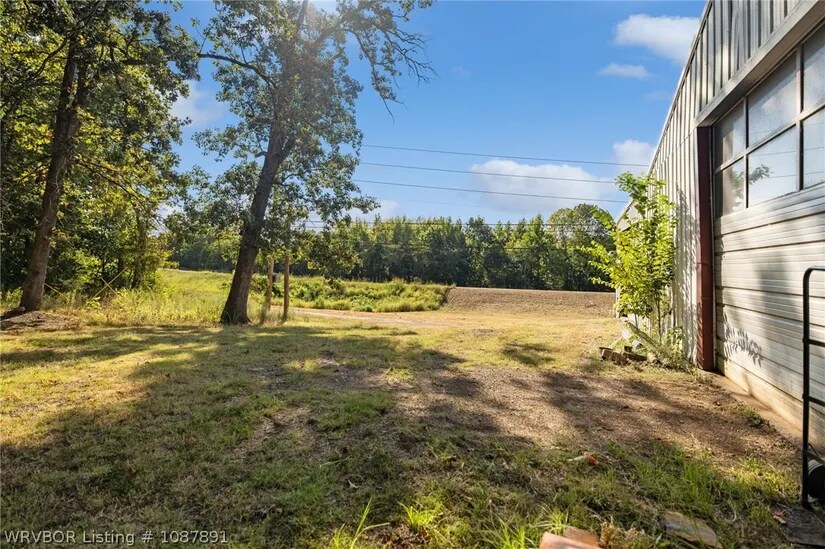 More Photos Of 10425 N Highway 71, Mountainburg Light Manufacturing For Sale