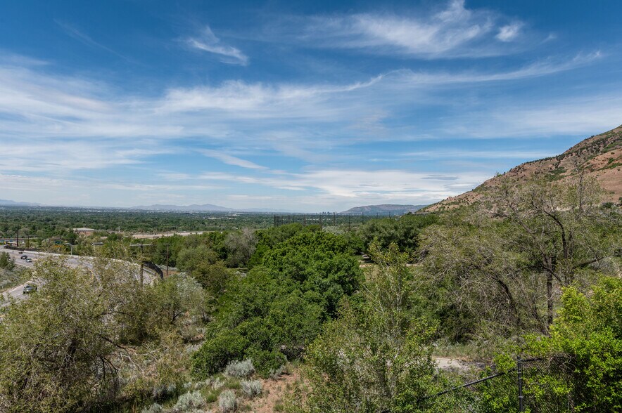 More Photos Of 6440 S Wasatch Blvd, Salt Lake City Office For Lease