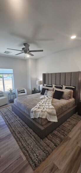 More Photos Of 2051 E Michigan Ave, Phoenix Apartments For Sale