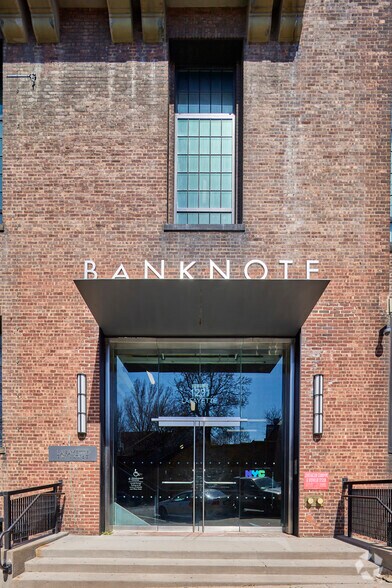 More Photos Of 890 Garrison Ave, Bronx Office For Sale