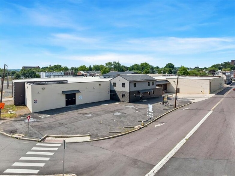 Primary Photo Of 215 S Washington St, Pottstown Manufacturing For Lease