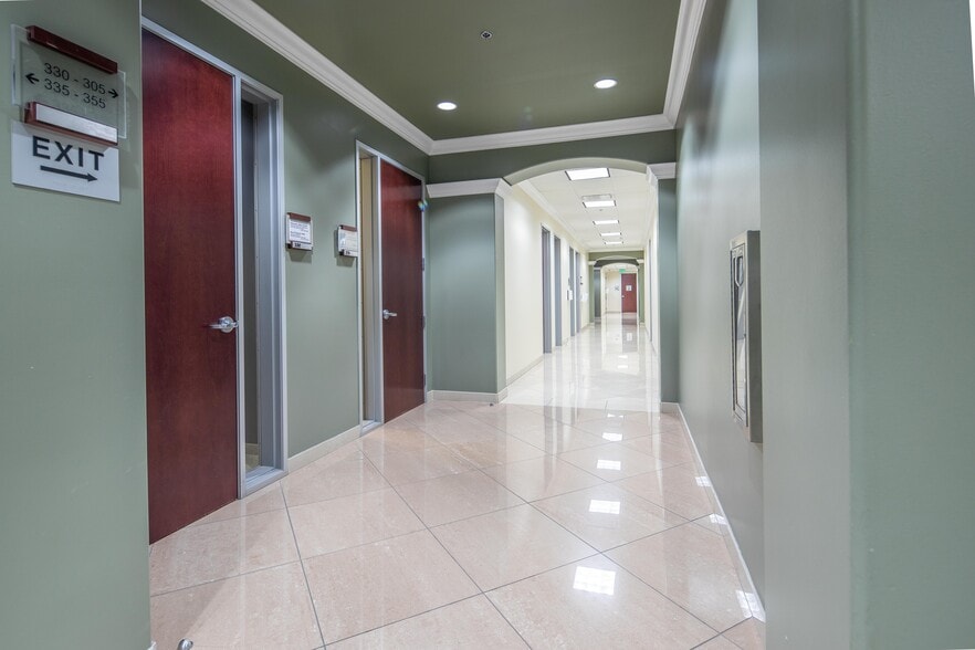 More Photos Of 113 Waterworks Way, Irvine Medical For Sale