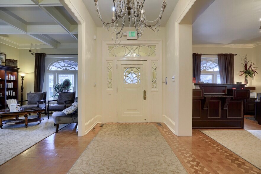 More Photos Of 802 N Duke St, Lancaster Office For Sale