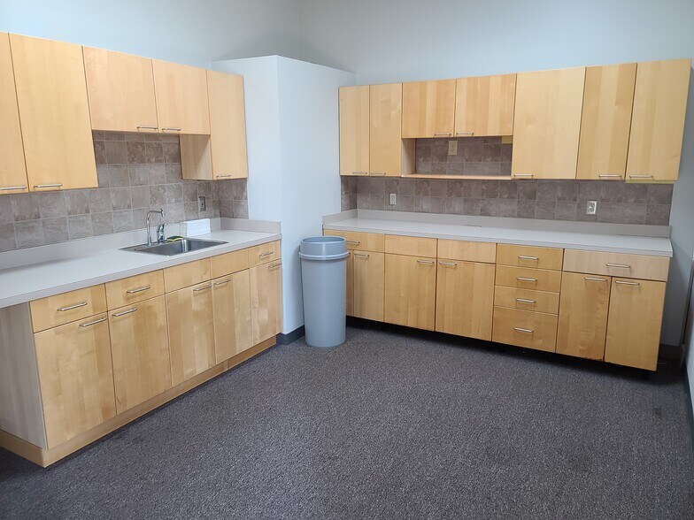 More Photos Of 330 Intertech Pky, Angola Office For Lease