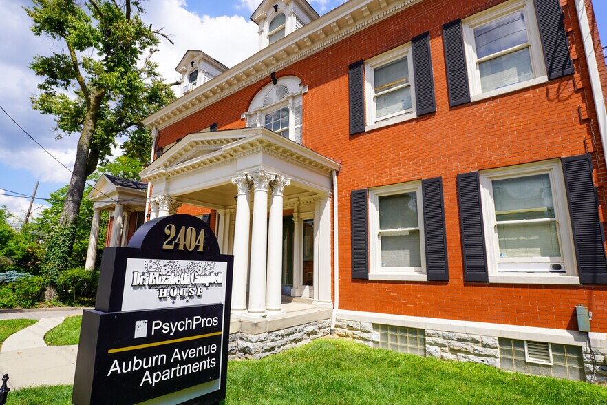 More Photos Of 2404 Auburn Ave, Cincinnati Apartments For Sale