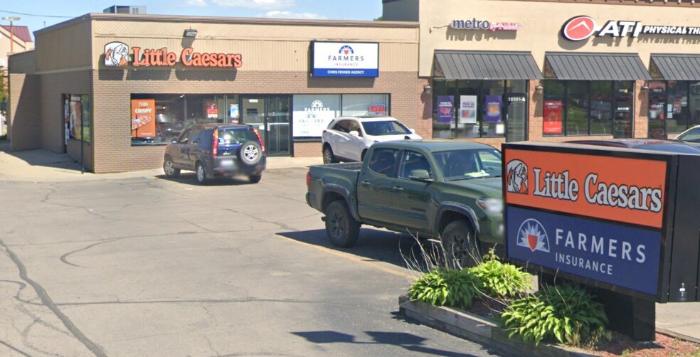 Primary Photo Of 15203 N Holly Rd, Holly General Retail For Sale