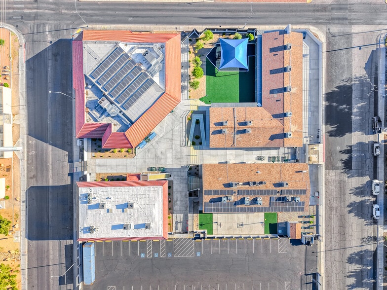 More Photos Of 2141 E Owens Ave, North Las Vegas Schools For Sale