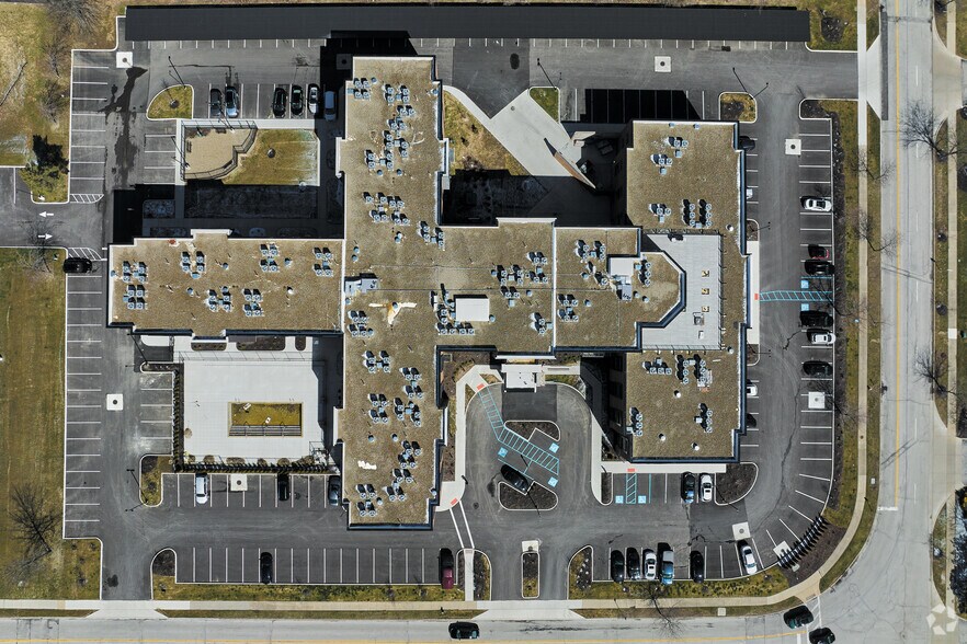 More Photos Of 3800 Park East Dr, Beachwood Apartments For Lease