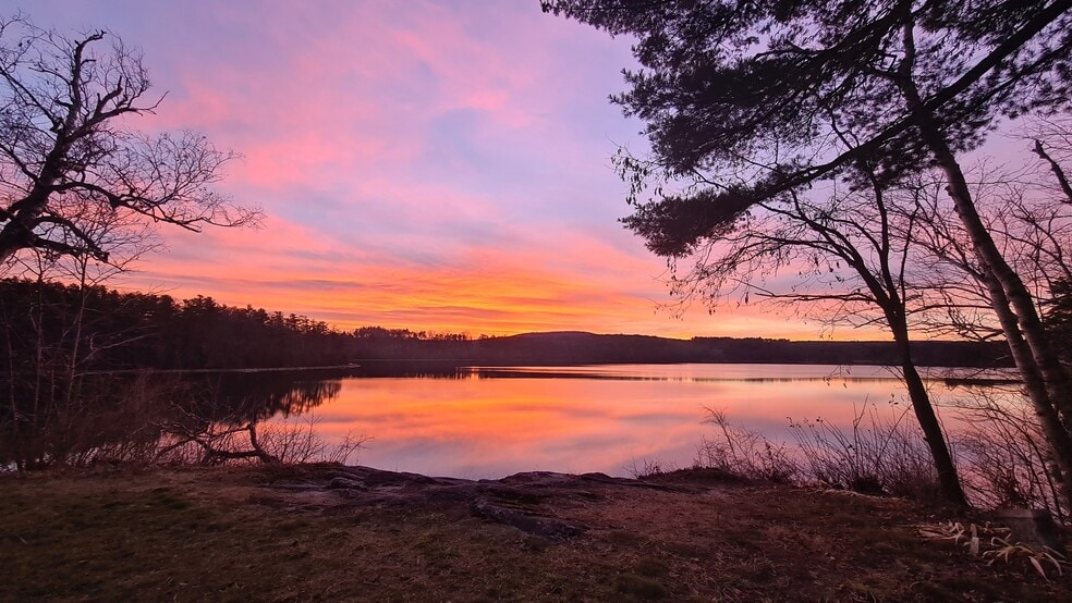 More Photos Of 615 Laurel St, Lee Hospitality For Sale