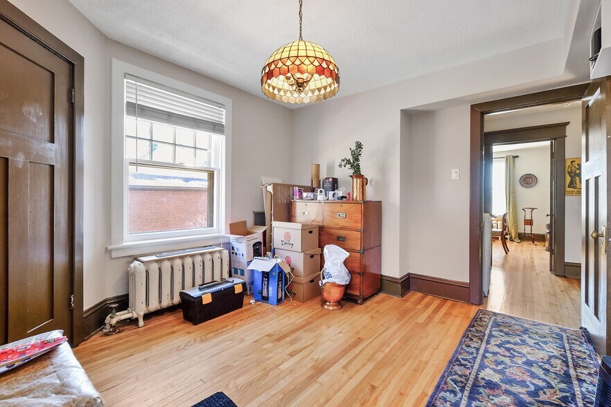 More Photos Of 1031 Carling Av, Ottawa Apartments For Sale