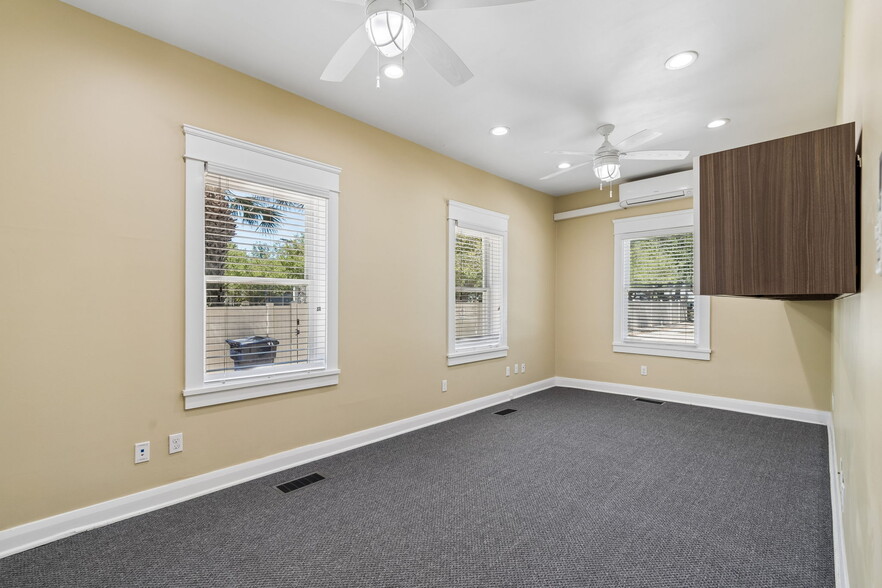 More Photos Of 1505 S Howard Ave, Tampa Office Residential For Lease