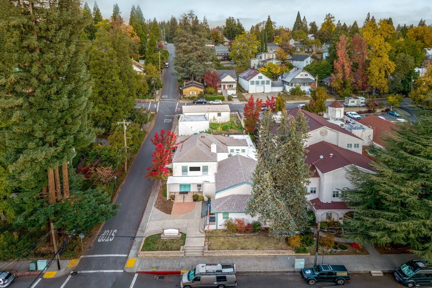 More Photos Of 246 S Church St, Grass Valley Specialty For Lease