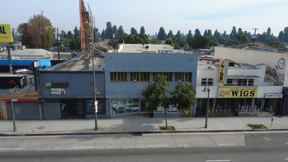 Primary Photo Of 4064 Crenshaw Blvd, Los Angeles Storefront For Sale