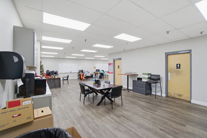 More Photos Of 201 Industrial Park Rd, Lincolnton Warehouse For Sale