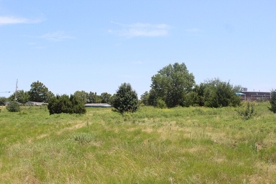 More Photos Of 506 NE Flower Mound Rd, Lawton Land For Sale