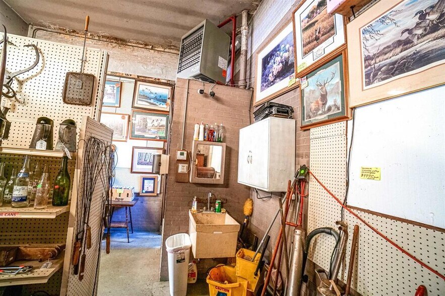 More Photos Of 604 E Wisconsin St, Sparta Industrial For Sale