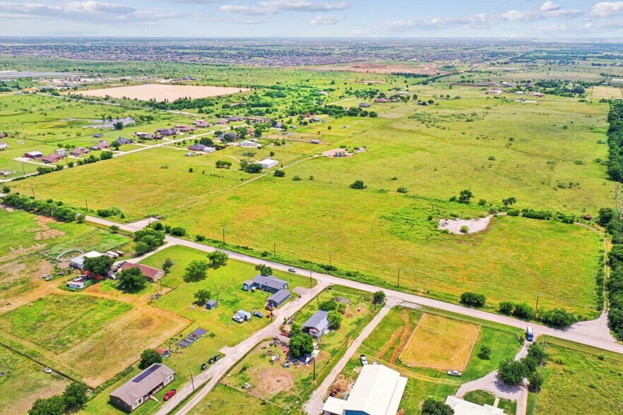 More Photos Of Seaborn Rd @ Florance Rd, Ponder Land For Sale