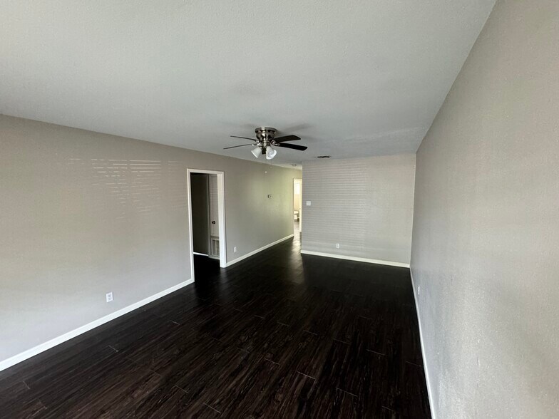 More Photos Of 7315 Housman, Houston Specialty For Sale