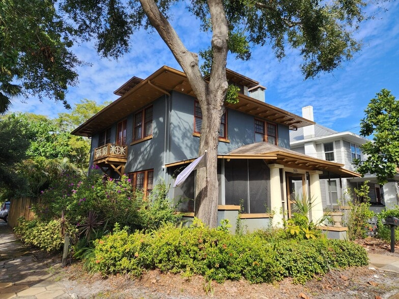 More Photos Of 555 5th Ave N, Saint Petersburg Office Residential For Lease