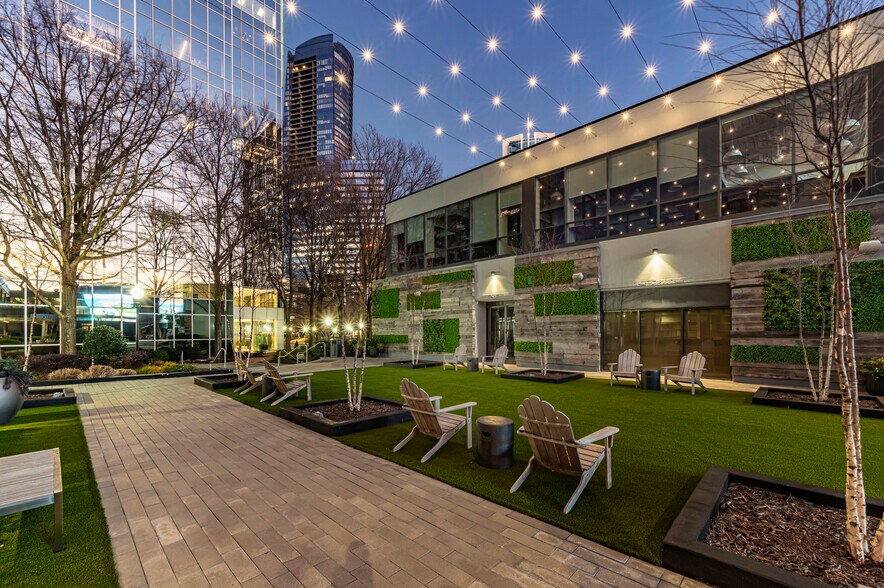 More Photos Of 3340 Peachtree Rd NE, Atlanta Office For Lease