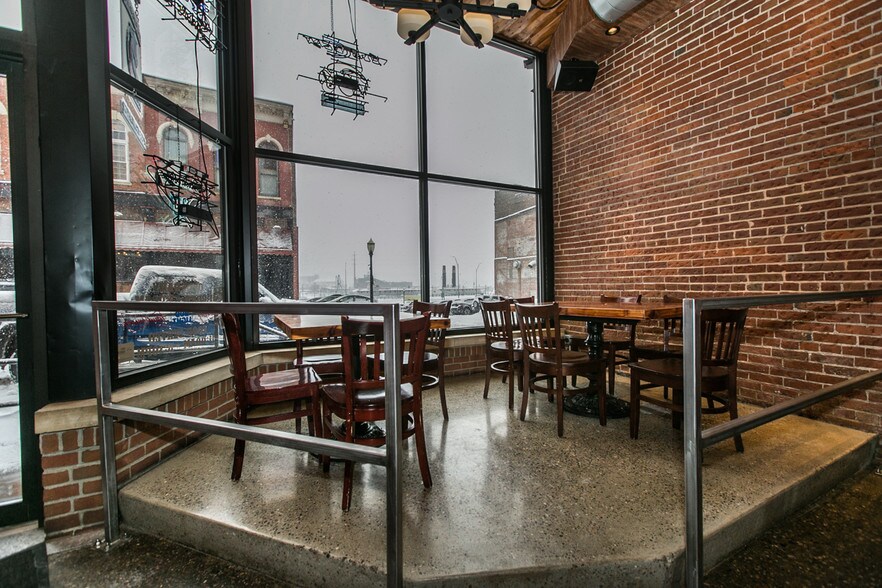 More Photos Of 163 Main St, Dubuque Restaurant For Sale