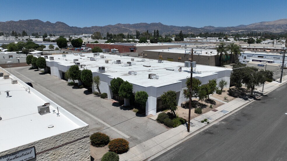 Primary Photo Of 9533-9551 Cozycroft Ave, Chatsworth Warehouse For Sale