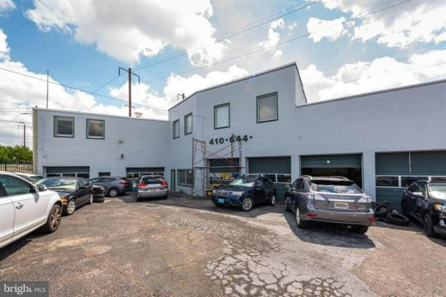 More Photos Of 3605 Wilkens Ave, Baltimore Auto Repair For Sale
