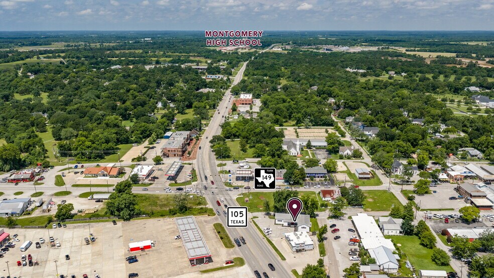 More Photos Of 21012 Eva St, Montgomery Freestanding For Sale