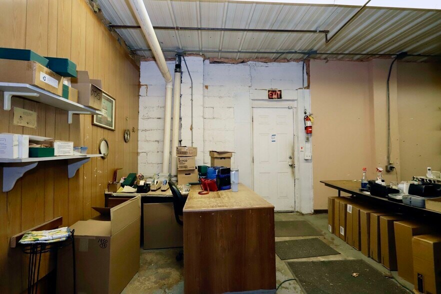 More Photos Of 51 Chancery St, New Bedford Warehouse For Sale