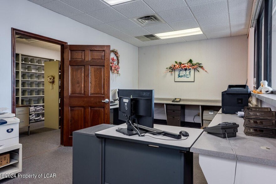 More Photos Of 832 Airport Rd, Hazle Township Medical For Sale