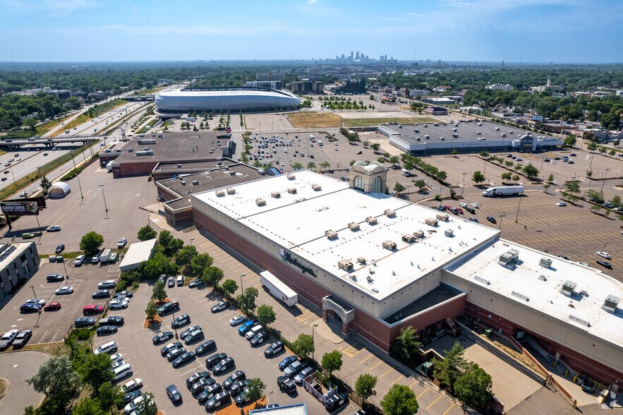 More Photos Of 1390-1440 W University Ave, Saint Paul Unknown For Lease