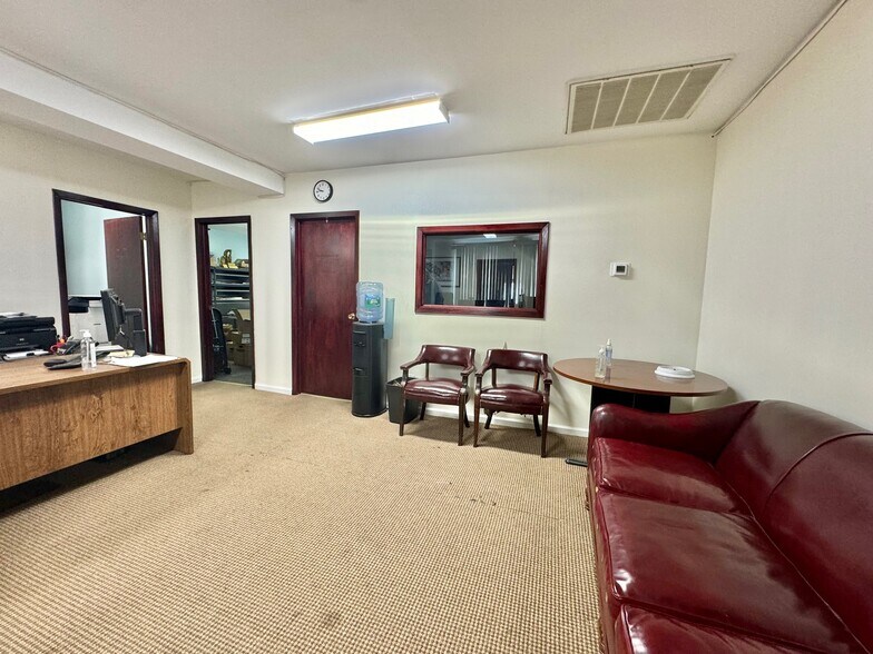 More Photos Of 32-38 Atlantic Ave, Lynbrook Office For Sale