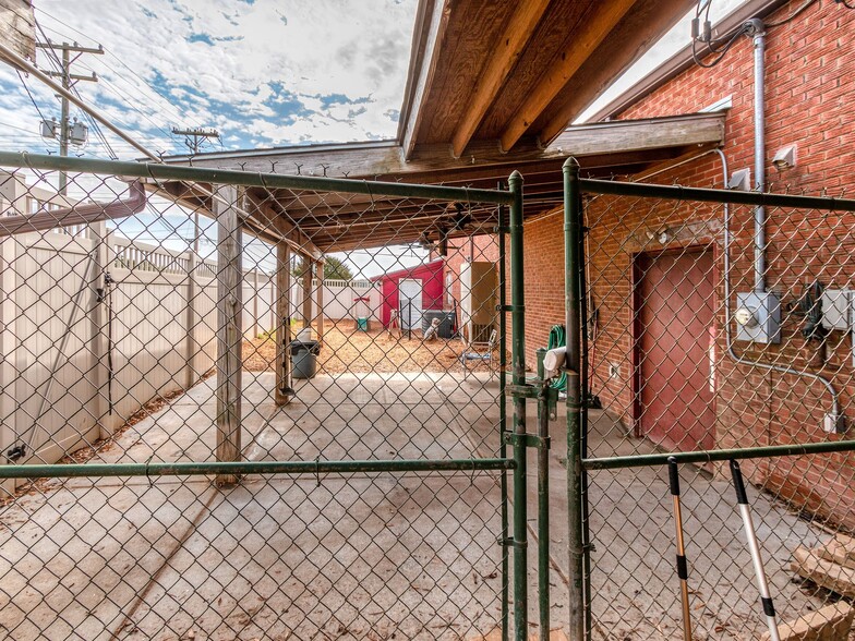 More Photos Of 116 Massey St, Fort Mill Flex For Sale