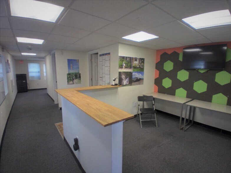 More Photos Of 1009 Washington St, Weymouth Office For Sale