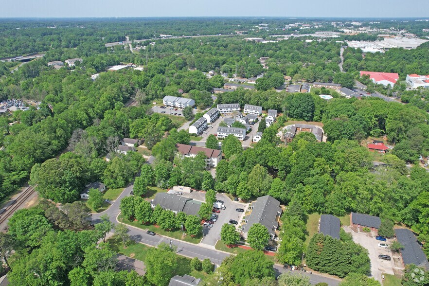 More Photos Of 1008 Rucker St, Greensboro Apartments For Sale