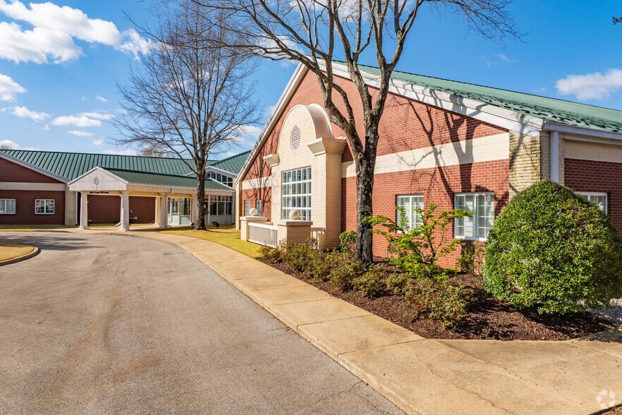 More Photos Of 3839 Forest Hill Irene Rd, Memphis Office For Lease