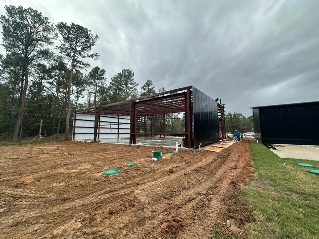 More Photos Of 1316 Sendera Ranch Dr, Magnolia General Retail For Lease