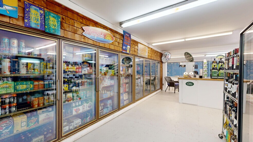 More Photos Of 130 Wardtown Rd, Freeport General Retail For Sale