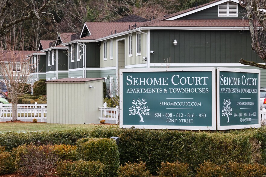 More Photos Of 820 32nd St, Bellingham Apartments For Sale