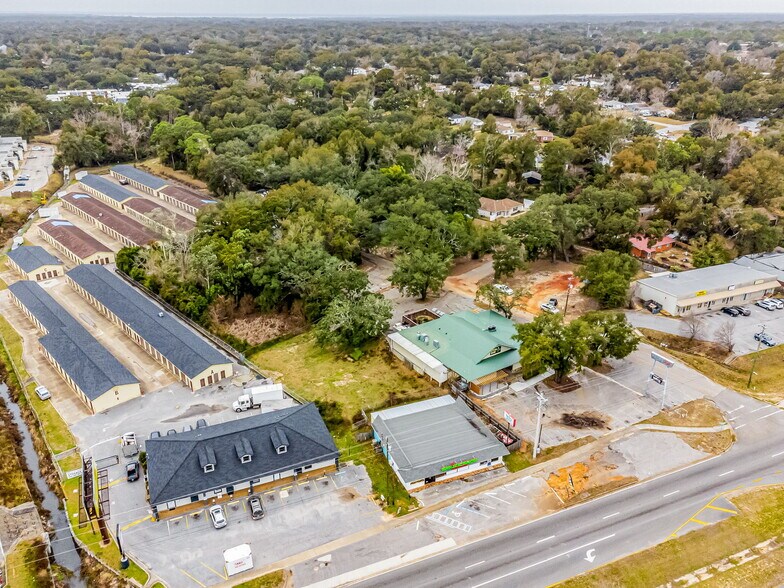 More Photos Of 131 New Warrington Rd, Pensacola Restaurant For Sale